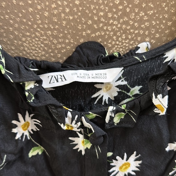 🔥🔥🔥Zara Black Floral Mini Dress - Picture 6 of 10